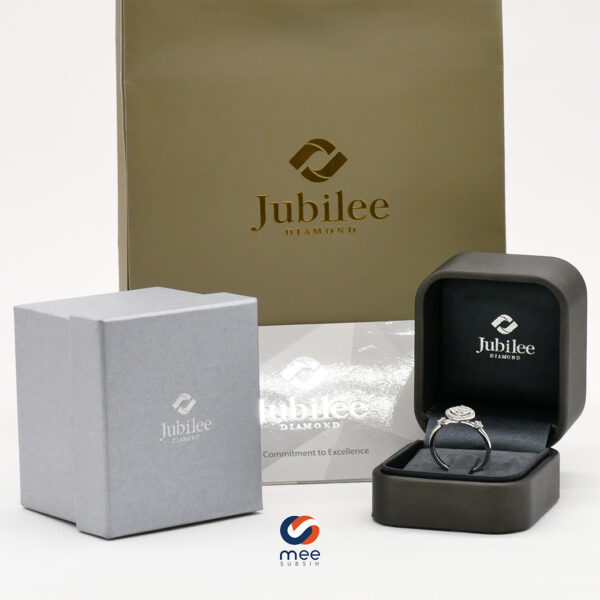 แหวนเพชรล้อม 0.18 กะรัต น้ำ 99 แบรนด์ Jubilee พร้อมกล่องใบ